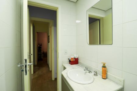 Apartamento à venda com 72m², 3 quartos e 2 vagasBanheiro da Suíte 