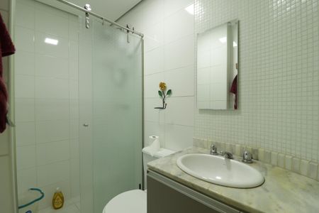 Apartamento à venda com 72m², 3 quartos e 2 vagasBanheiro Social