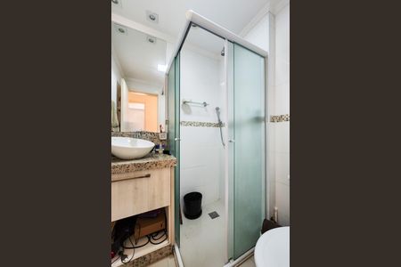 Apartamento à venda com 67m², 3 quartos e 2 vagas Apartamento à venda com 67m², 3 quartos e 2 vagasBanheiro Social