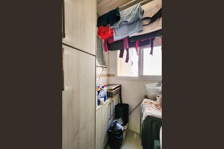 Apartamento à venda com 67m², 3 quartos e 2 vagas Apartamento à venda com 67m², 3 quartos e 2 vagasÁrea de Serviço