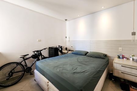 Apartamento à venda com 67m², 3 quartos e 2 vagas Apartamento à venda com 67m², 3 quartos e 2 vagasSuíte