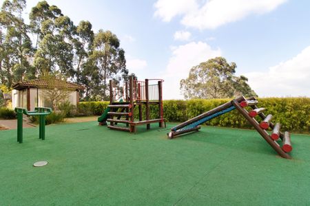 Apartamento para alugar com 70m², 3 quartos e 2 vagasÁrea comum - Playground