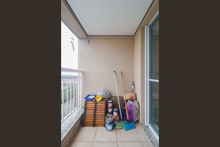 Varanda da Sala de apartamento para alugar com 3 quartos, 70m² em Jardim Maria Rosa, Taboão da Serra