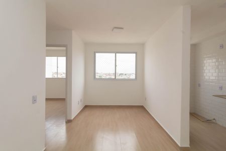 Sala de apartamento para alugar com 2 quartos, 42m² em Vila Lourdes, São Paulo