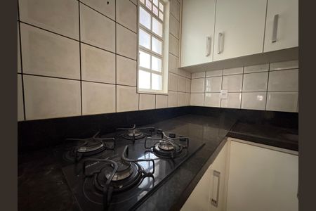 Casa de condomínio para alugar com 138m², 3 quartos e 2 vagasCozinha