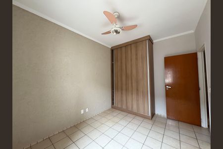 Casa de condomínio para alugar com 138m², 3 quartos e 2 vagasQuarto 2