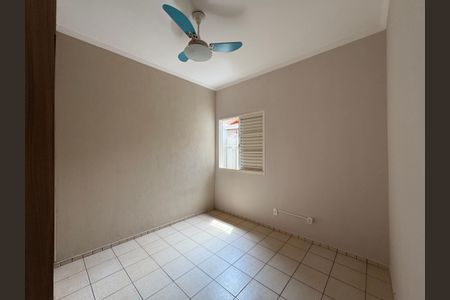 Casa de condomínio para alugar com 138m², 3 quartos e 2 vagasQuarto 1