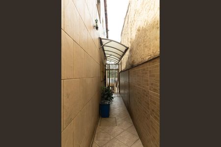 Casa para alugar com 120m², 3 quartos e 3 vagasCorredor