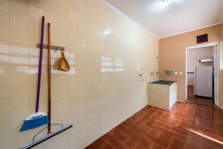 Casa de condomínio para alugar com 600m², 4 quartos e 4 vagasÁrea de serviço
