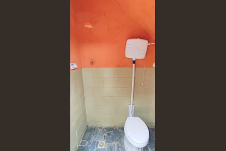 Casa à venda com 254m², 4 quartos e 4 vagasBanheiro de Serviço