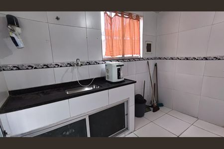 Casa à venda com 254m², 4 quartos e 4 vagasCozinha 1