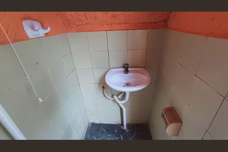 Casa à venda com 254m², 4 quartos e 4 vagasBanheiro de Serviço