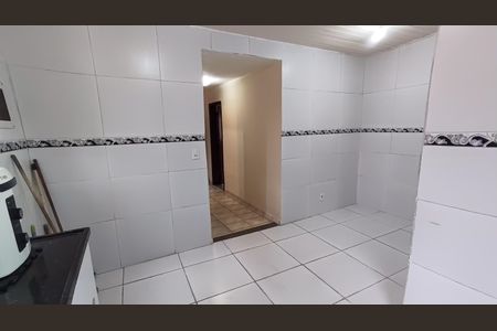 Casa à venda com 254m², 4 quartos e 4 vagasCozinha 1