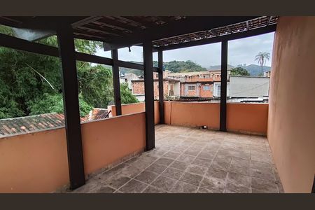 Casa à venda com 254m², 4 quartos e 4 vagasTerraço