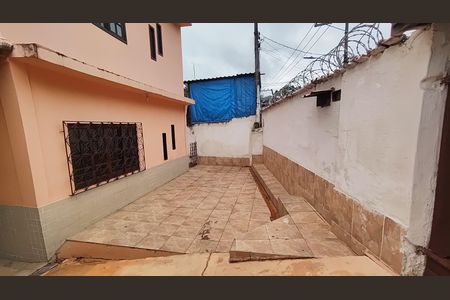 Casa à venda com 254m², 4 quartos e 4 vagasQuintal