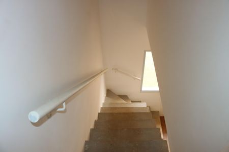 Casa de condomínio para alugar com 80m², 2 quartos e 1 vagaCorredor