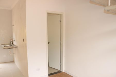 Casa de condomínio para alugar com 80m², 2 quartos e 1 vagaSala