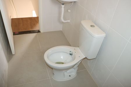 Casa de condomínio para alugar com 80m², 2 quartos e 1 vagaBanheiro Social