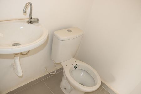 Casa de condomínio para alugar com 80m², 2 quartos e 1 vagaLavabo