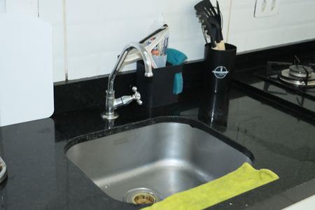 Cozinha de apartamento para alugar com 2 quartos, 45m² em Petrópolis, Cotia