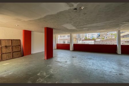 Apartamento à venda com 64m², 2 quartos e 1 vagaÁrea comum
