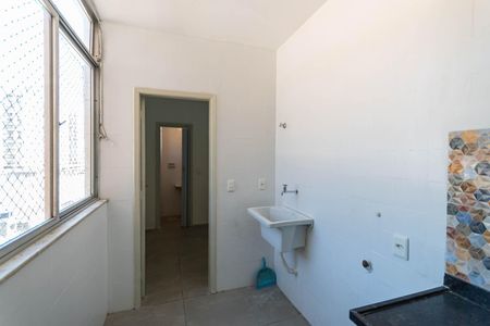 Apartamento à venda com 64m², 2 quartos e 1 vagaÁrea de Serviço