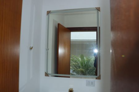 Casa de condomínio para alugar com 570m², 7 quartos e 6 vagasLavabo