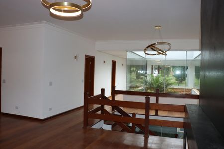 Sala 1 de casa de condomínio para alugar com 7 quartos, 570m² em Jardim Passargada I, Cotia