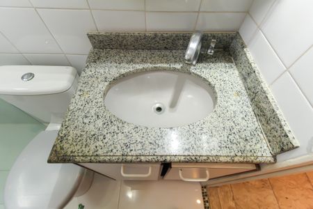 Apartamento para alugar com 80m², 2 quartos e 1 vaga Apartamento para alugar com 80m², 2 quartos e 1 vagaBanheiro