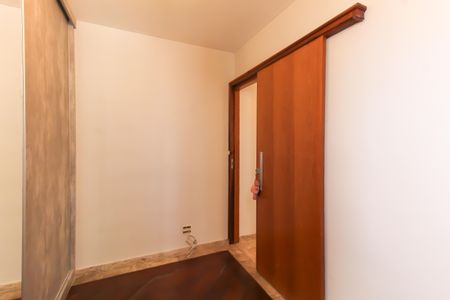 Apartamento para alugar com 80m², 2 quartos e 1 vaga Apartamento para alugar com 80m², 2 quartos e 1 vagaQuarto 2