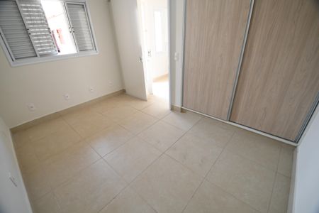 Casa à venda com 270m², 4 quartos e 3 vagasCasa 2 - Quarto