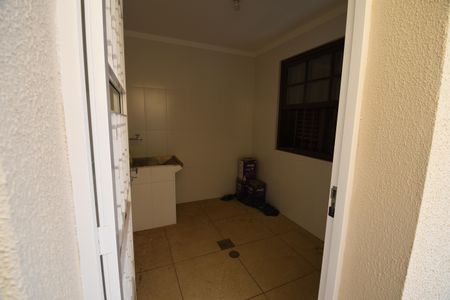 Casa à venda com 270m², 4 quartos e 3 vagasÁrea de Serviço