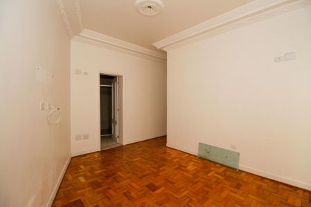 Casa à venda com 800m², 4 quartos e 8 vagas Casa à venda com 800m², 4 quartos e 8 vagasSuíte 3