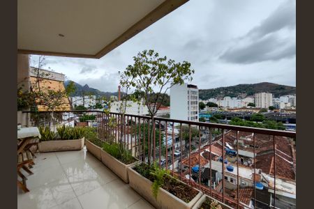 Apartamento à venda com 195m², 3 quartos e 2 vagasVaranda da Sala