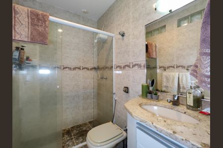 Apartamento à venda com 195m², 3 quartos e 2 vagasBanheiro da Suíte 3