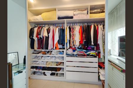 Apartamento à venda com 195m², 3 quartos e 2 vagasCloset da suíte 3