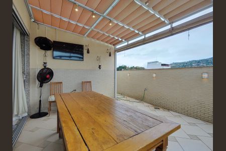 Apartamento à venda com 195m², 3 quartos e 2 vagasÁrea gourmet