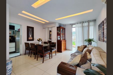 Apartamento à venda com 195m², 3 quartos e 2 vagasSala