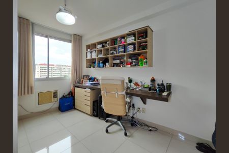 Apartamento à venda com 195m², 3 quartos e 2 vagasSuíte 1