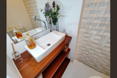 Apartamento à venda com 195m², 3 quartos e 2 vagasLavabo