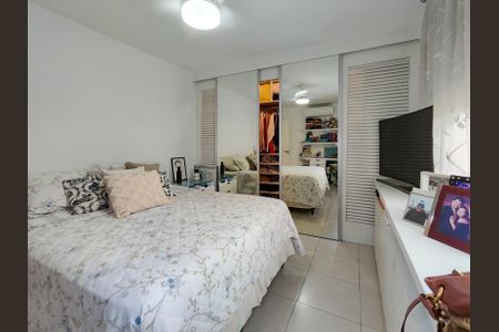 Apartamento à venda com 195m², 3 quartos e 2 vagasSuíte 3