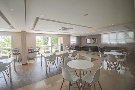 Apartamento para alugar com 65m², 2 quartos e 1 vagaÁrea comum - Salão de festas