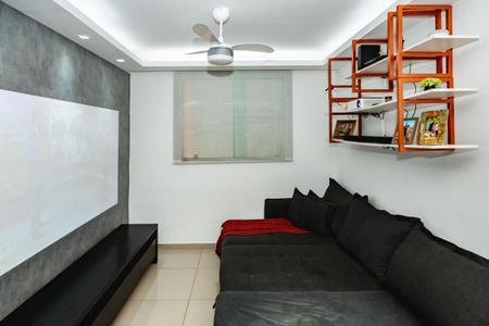 Sala de apartamento à venda com 2 quartos, 62m² em Serrano, Belo Horizonte