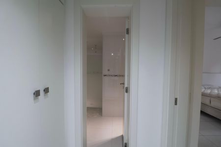 Apartamento para alugar com 300m², 5 quartos e 2 vagas Apartamento para alugar com 300m², 5 quartos e 2 vagasSuíte 2