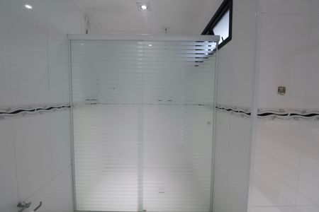 Apartamento para alugar com 300m², 5 quartos e 2 vagas Apartamento para alugar com 300m², 5 quartos e 2 vagasBanheiro Suíte 2