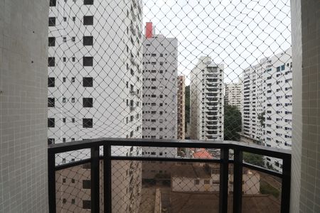 Apartamento para alugar com 300m², 5 quartos e 2 vagas Apartamento para alugar com 300m², 5 quartos e 2 vagasVaranda da Suíte 2