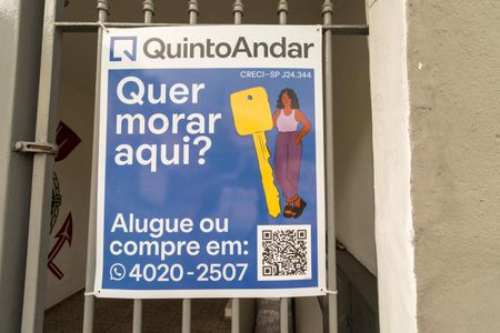 Casa para alugar com 500m², 2 quartos e sem vagaPlaca