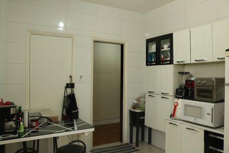 Apartamento à venda com 127m², 3 quartos e sem vagaCozinha