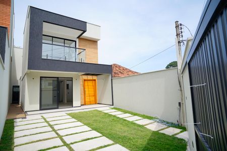 Casa à venda com 162m², 4 quartos e 1 vagaFachada