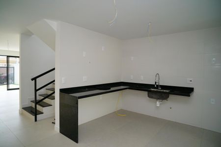 Casa à venda com 162m², 4 quartos e 1 vagaCozinha